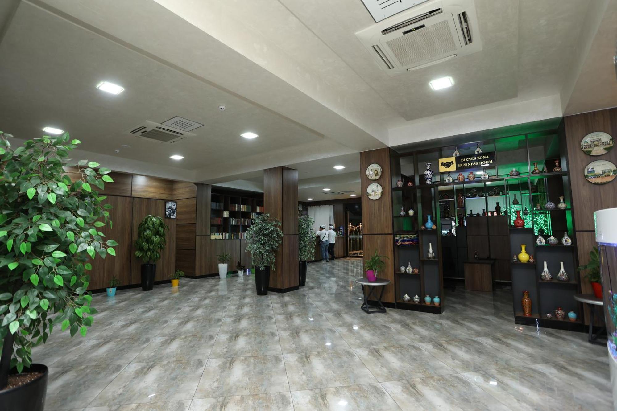 Chlnor Hotel Andijon Exterior foto