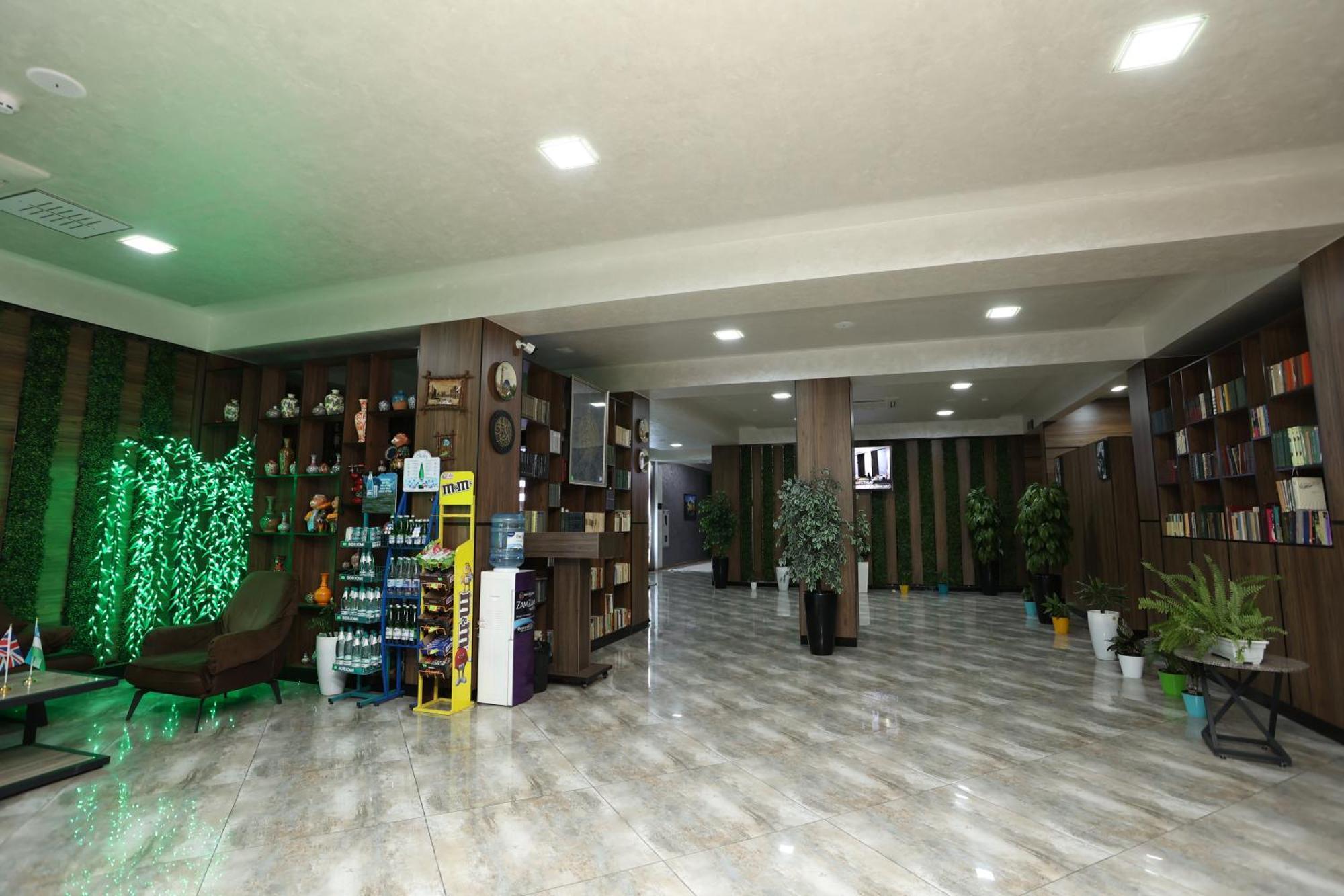 Chlnor Hotel Andijon Exterior foto